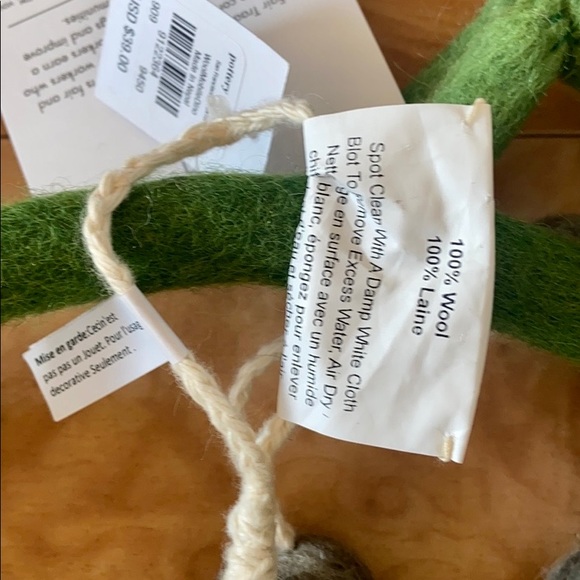 Pottery Barn Kids Felt Dinosaur Mobil - Picture 13 of 15